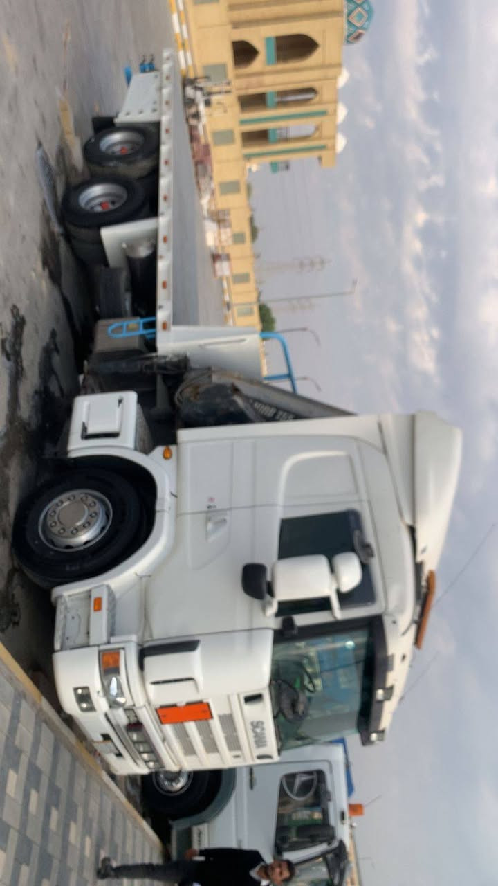 السلام عليكم شباب للبيع سكانيا كرين 2005 أصل 7طن تخم تاير بدي حداده جديد رقم جديد تحويل مباشر والسيارة جاهزة على اخر حباية  لمعلومات اكثر اتصل على الرقم
***********
