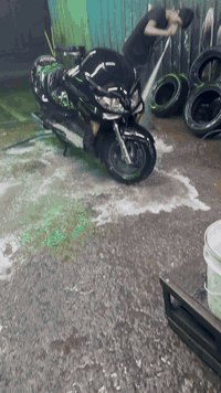 فورزا 08 فول نظافة ما راح احچي الصور تحكم
مكاني بغداد انت قيم السعر واتصل متواجد واتساب فقط ***********
