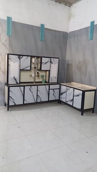 كاونتر ٢م • ملحق ٢م • سنك مرمر ١م٢٠