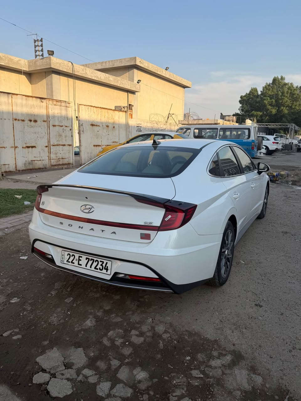 السلام عليكم

سوناتا وارد امريكي حادثها جاملغ امامي فقط بدون دواخل بدون ايرباك رقم اربيل بأسمي محرك 2.5 السياره مكفوله كير ومحرك وكشر عدا الجاملغ الامامي جهة السائق رادار امامي هاند بريك بصمة تحديد مسار كير دكم 

العنوان بغداد 

*********** بغداد, العراق
