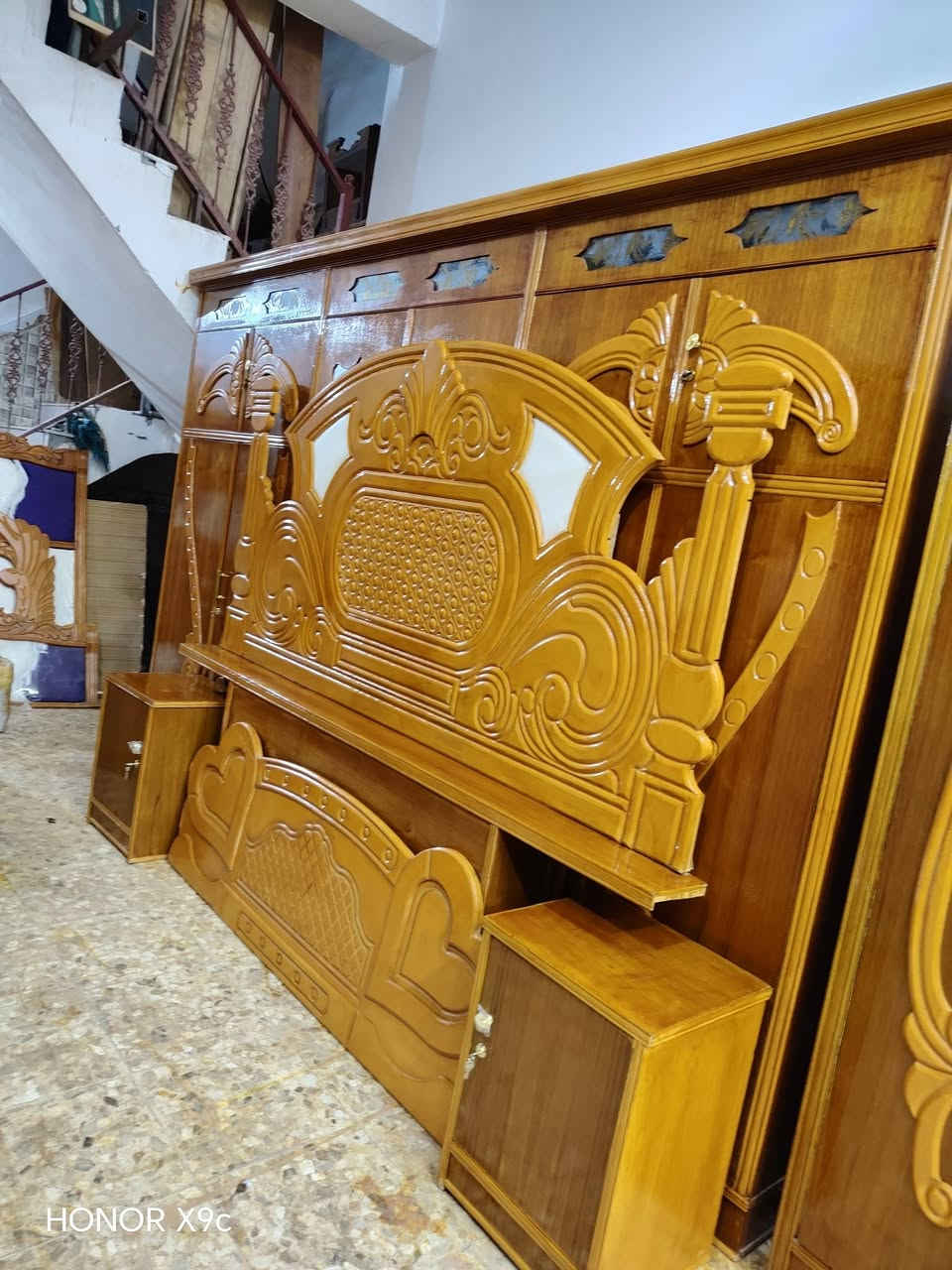 السلام عليكم غرفه كامله ام 6️⃣ بيبان شغل درجه ثانيه نظيفه كلش مستعمله غرفه جاهزه وكامله اي نقص ما بيها الوجه صاج خمسه ملم موديل حديث نظيفه كلش 650 شامل الشد والتوصيل مجاني داخل النجف والشراي يتصل *********** الغرفه السوقيه نظيفه كلش مستعمله غرفه جاهزه وكامله
