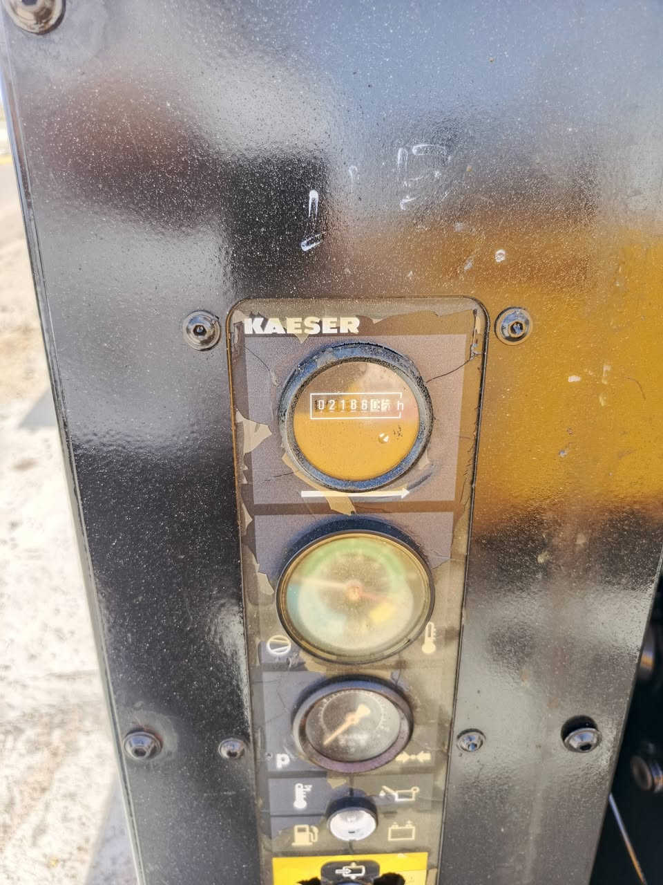 كبريسر كيسر حجم 70اخو الزيرو عدد الساعات 1600ساعه المكان البصره التصال ***********
