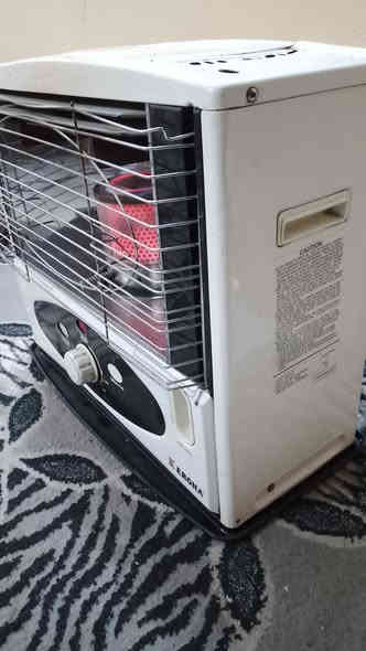 السلام وعليكم صوبه كورونا شرط الشغل السعر 65 رقم الهاتف *********** وتساب
