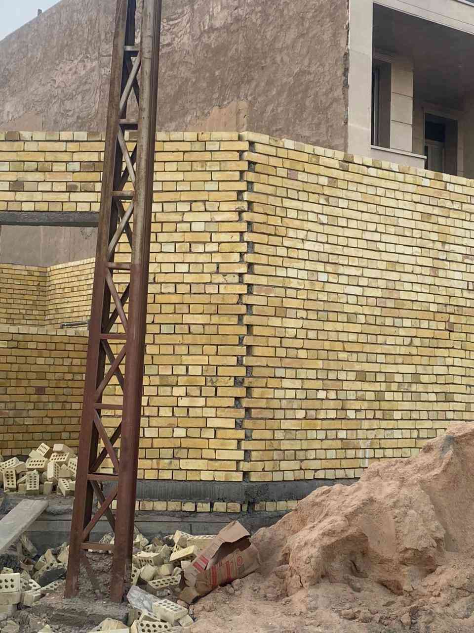 خلفه بناء وكرسته وعمل شغل درجه اولى اتصال *********** *********** ***********
