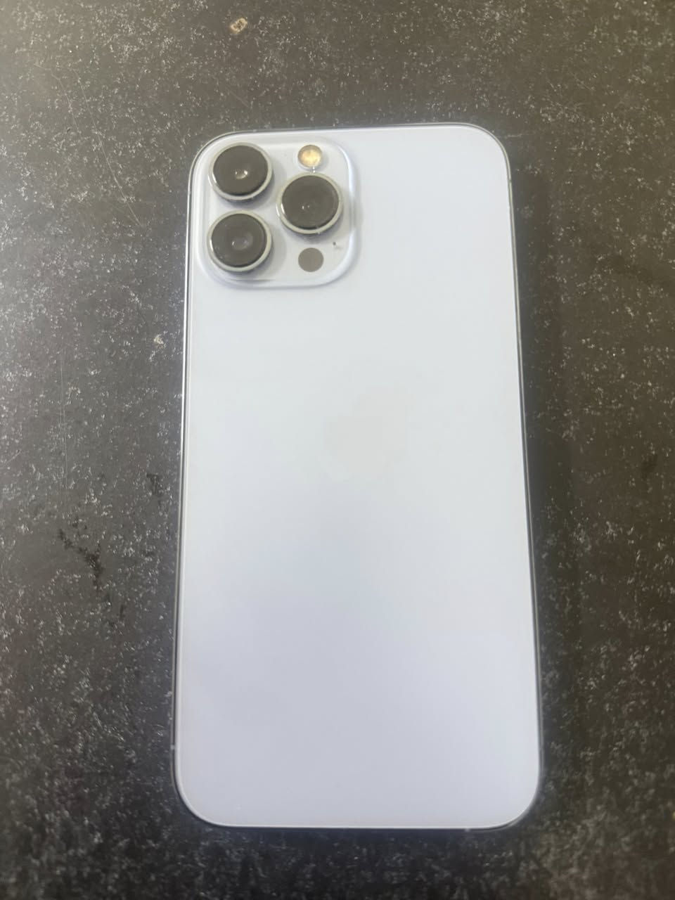 ايفون 13 برو ماكس شرق اوسط مكفول كفالة عامة كامل مع ملحقاتة للتواصل الاتصال  

***********
