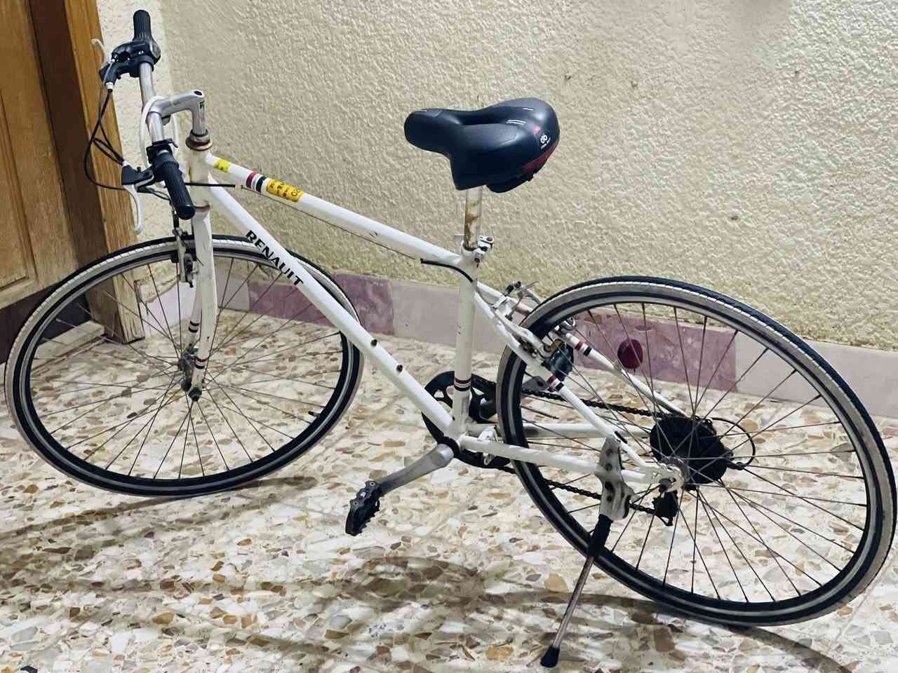 باسكل للبيع رياضي حجم 26 سعر 85وبي مجال 
مكاني سماوه حي لعسكري يم جامع لمام علي


**إذا كنت صاحب هذا الإعلان وتريد حذفه لأي سبب، رجاءا أرسل رسالة إلى الدعم الفني**