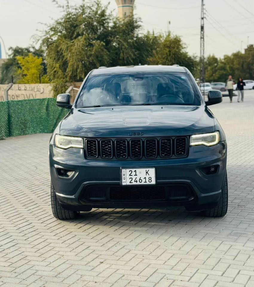 السلام عليكم
للبيع جيب لاردو فئة بلاك توب
موديل 2018 - وارد أمريكي
• السيارة حادثة بنيد و جاملغ
• الجاملغ الثاني ربع منه صبغ
• لون مميز
• رقم سليمانية
• بسمنة السيارة نظيفة جداً
• ما بيها أي نقص
المواصفات:
• كشنات جلد ومخمل
• تدفئة بالكشنات
• تدفئة بالستيرن
• كشنات كهرباء
• صندوك كهرباء
Carplay شاشة كبيرة مع •
• وباقي مواصفات الجيب المعروف
اي استفسار اتصل على الرقم
(‭0776 370 5097‬) مكان السيارة بغداد حي الجهاد 
( )
السعر (182)
