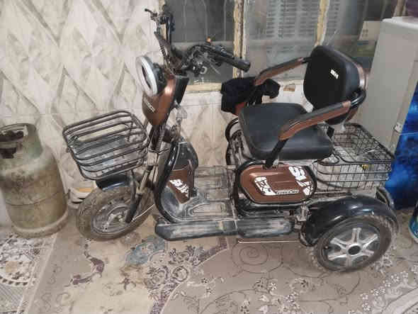 السلام عليكم
دراجه للييع جديده مستعمله شي قليل 
سعرها 900
وهاذا رقمي عنواني بابل 
***********
