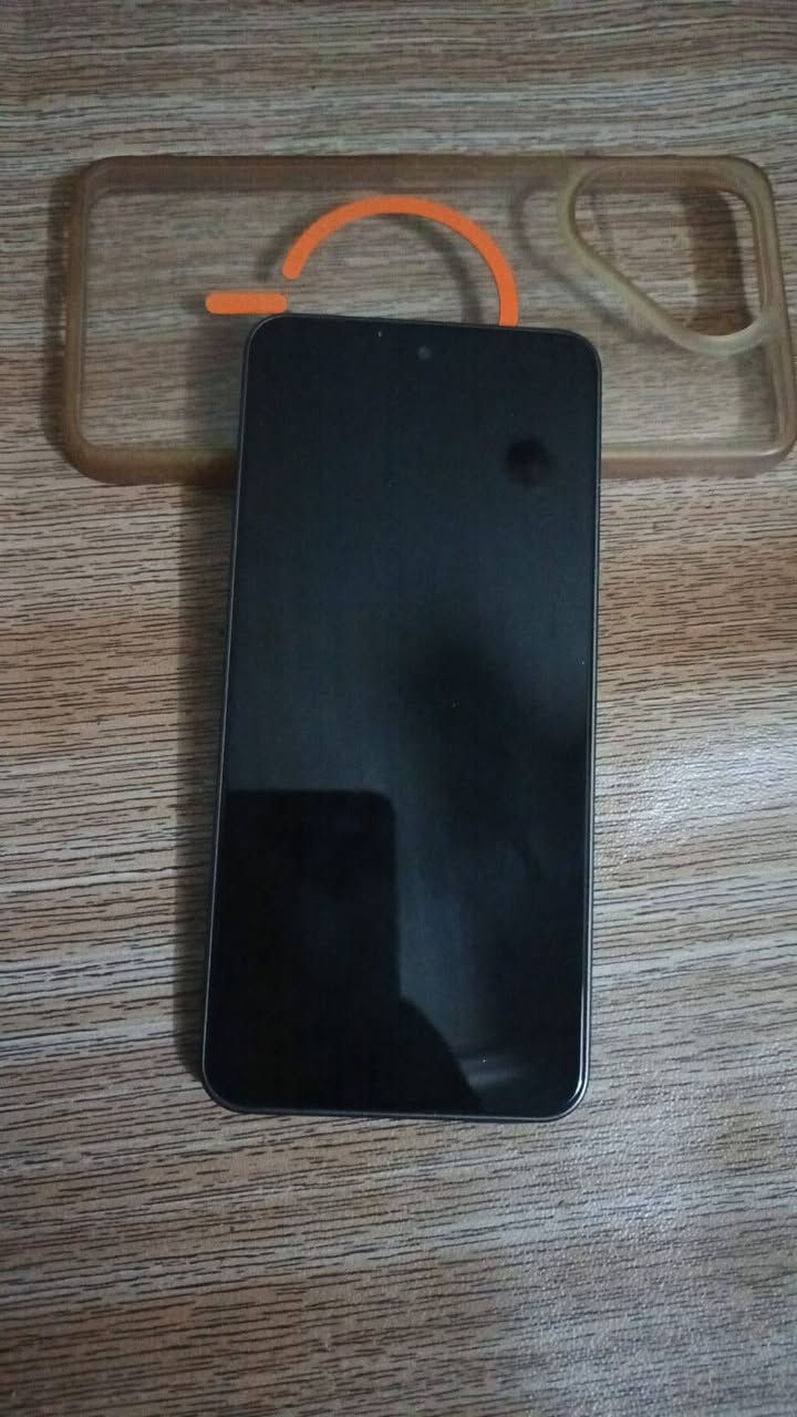 TECNO POVA 7 Ultra 5G
تليفون للبيع سعره 400 وبمجال ذاكره التليفون 256 بطاريتي 6000🖤*********** للتواصل هذا الرقم ما مستعمل هواي استعماله قليل
