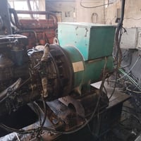 توليد وشاصي وراديتر للبيع توليد ٣٠٠ كيفي بلادي شغال وراديتر جبيره حلوه...