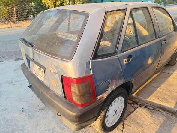 سلام عليكم اخوان سياره فيات للبيع موديل 1991  سياره شغال مع بطاقه بنزين سنويا جديد 2028بشرط التحويل سعر 10ورقة للاستفسار *********** كركوك
