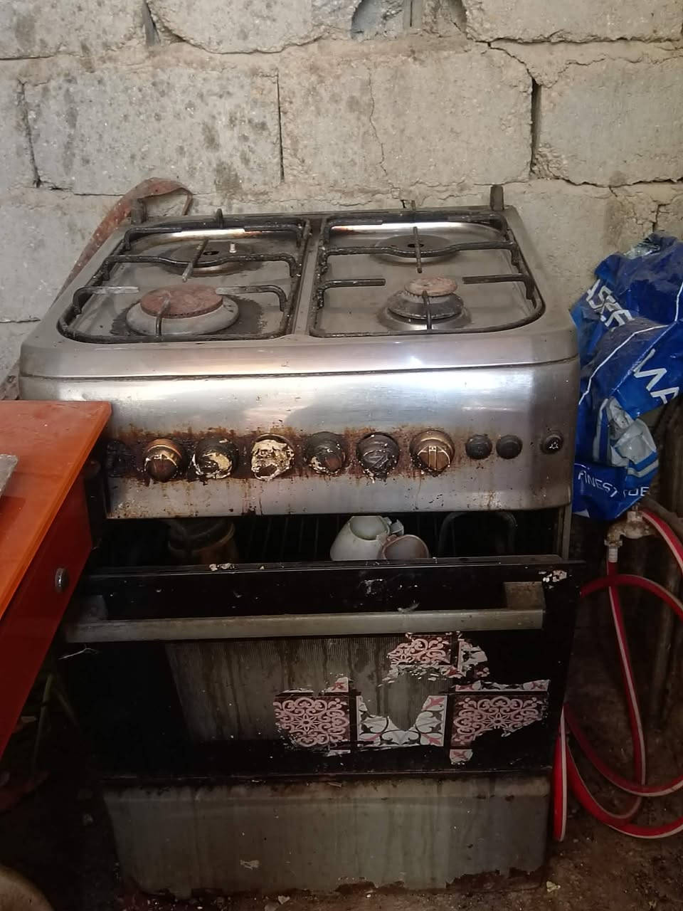 غراض للبيع
كاونتر وسنكي 425 مجال بسيط
ثلاجه 75 بيها مجال 
طباخ 35
مكان أبو خستاوي للستفسار عل خاص


**إذا كنت صاحب هذا الإعلان وتريد حذفه لأي سبب، رجاءا أرسل رسالة إلى الدعم الفني**