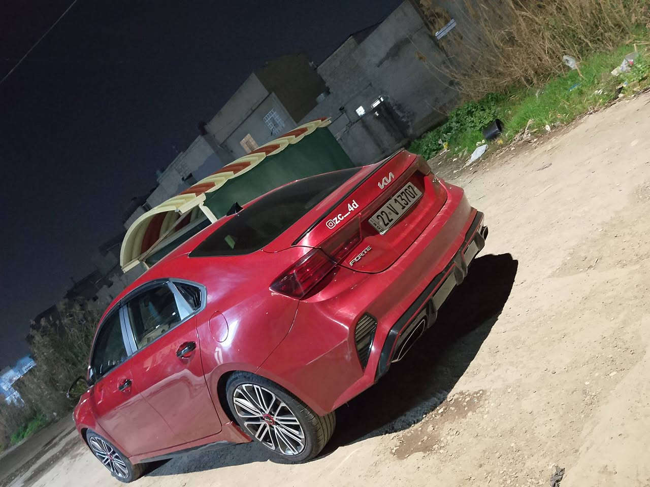 فورتي GT فول مواصفات بدون فتحت سقف محرك 1.6TURBO بصمه تشغيل عن بعد رادارات اماميه جانبيه خلفيه وضعيات قياده سبورت سمارت نورمل 
ضرر //صبغ حزام بدون ايرباك بدون دواخل مكان سياره موصل
للاستفسار الاتصال على رقم الهاتف
***********
***********
