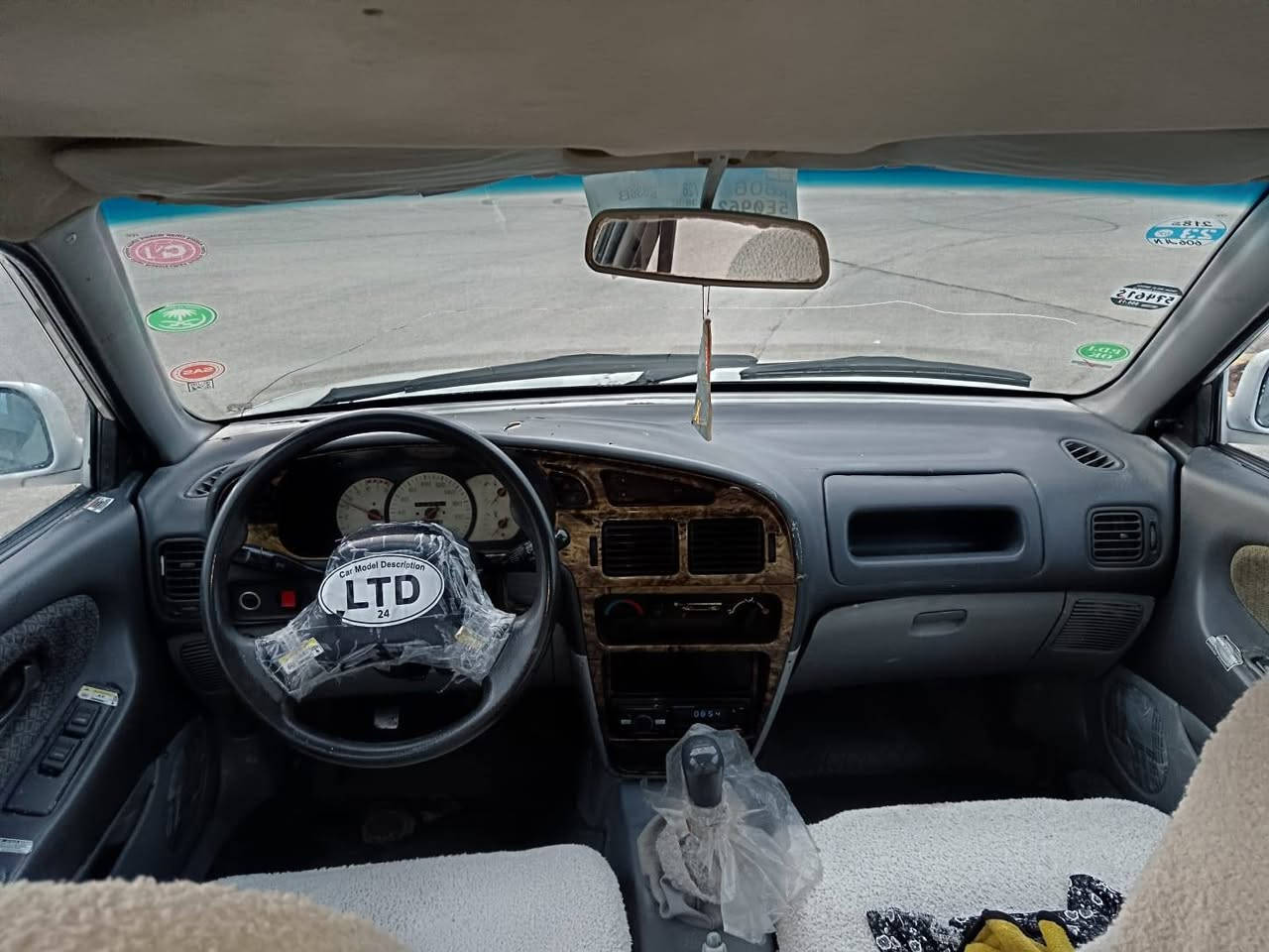 سـعری فـرۆشتن 26 گەڵا
خــوار هـەمــوو بازاڕ
پـڕۆتۆن مــۆدێل 2002
ئاڕم پلاستیــکی سـلێمانـی 
ئاڕم و ئەوەلیات و مـووس وبڕاوە  بەشەرت
گـێڕومــکینــە بەشــەرتی فـیتەر 
چوار تایەی نـیوداشتی لەژێرە
چوار ویلی سـپۆرتی بۆ بەستراوە
تندوتۆڵی و تەقەوڕەقە بەشەرت
کارەبایی هەموو گیانی ئیش دەکات
هەیکەلی نمونە لەجوانــی
تەبرید سارد و گەرم مەزبووت
ناوی لەدەری جوانتــر . کوشن و
گاعی و بەرگەدەرگاو سەقف و داشبڵ
وەک شەریکــە ماوەتەوە و لۆک لۆک
شــوێن :  سلێمانــی
ژم : ***********
ژم : ***********
ئەدمینی ❤ وەریگرە السليمانية, العراق
