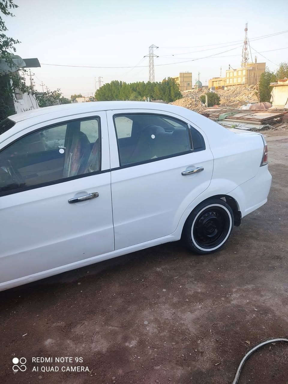 سلام عليكم سياره افيو للبيع السعر 51 وبيها مجال نقصها تبريد رقم صاحب سياره ***********
