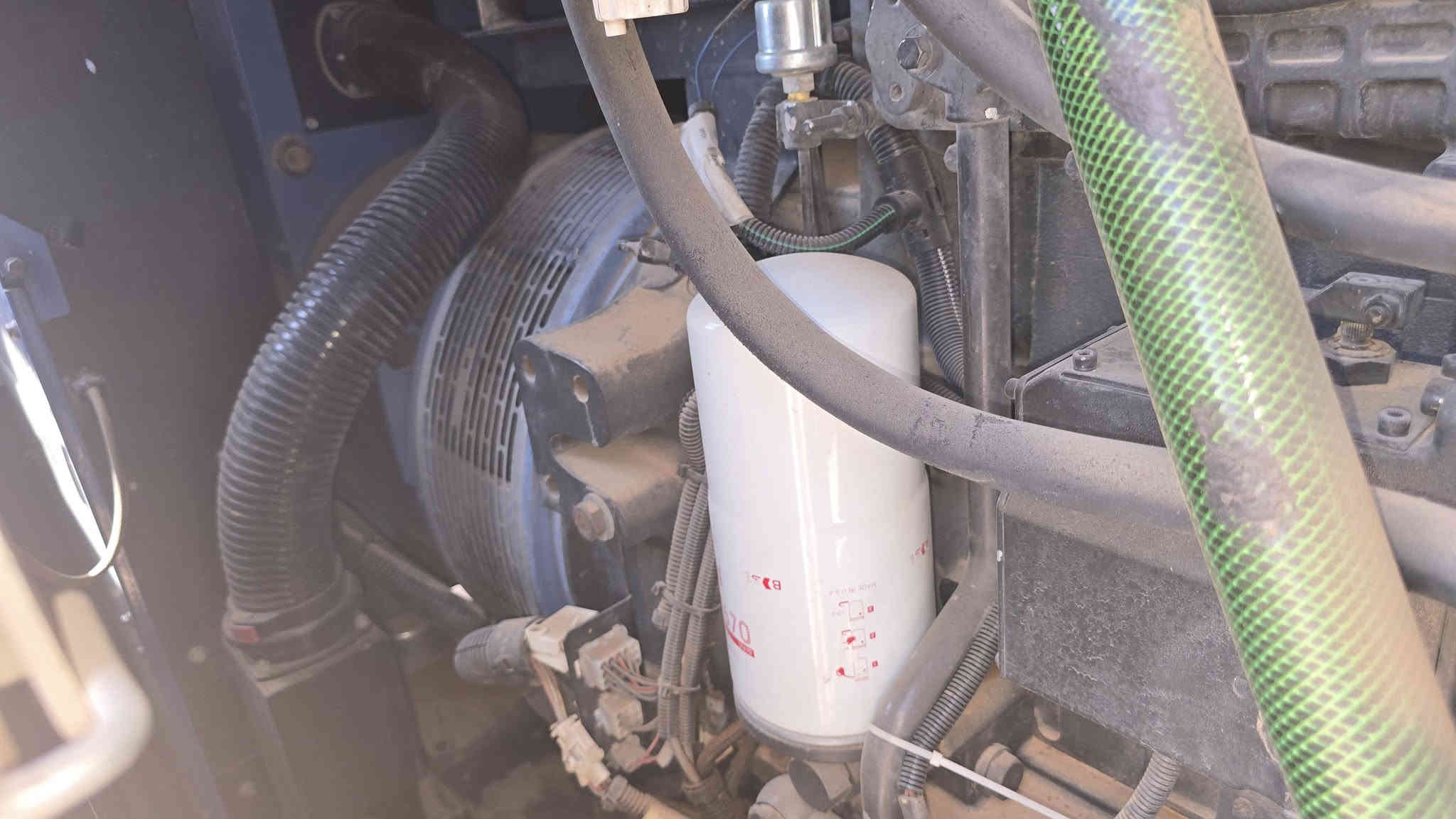 بيع مولد دايو دوزان كاتم اخو الجديد 330kva الاستفسار ***********
