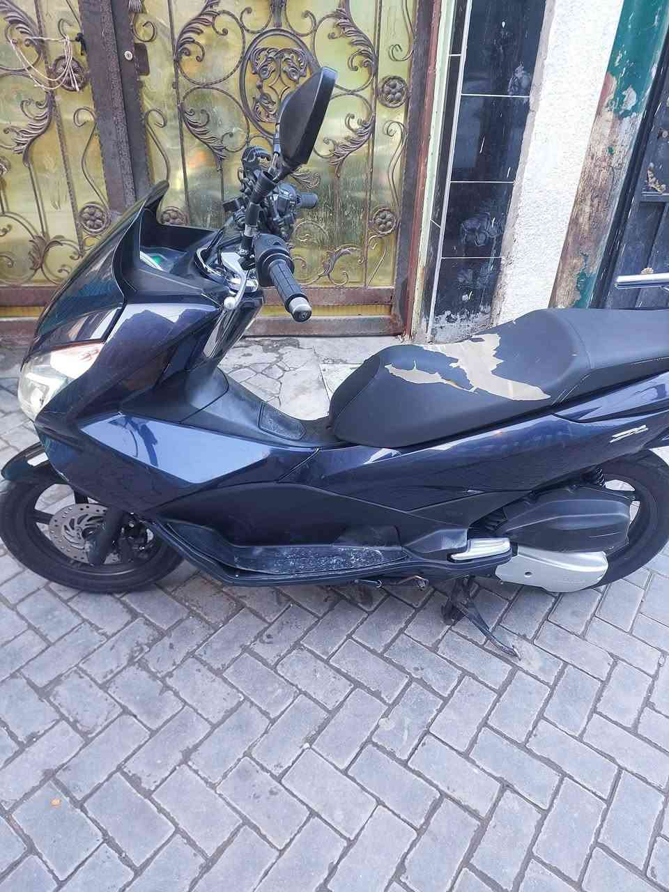 سلام عليكم للبيع بي سي اكس جيل ثاني
دراجه جديد 
معدل خير من الله 
Abs
موديل 2018
السعر 1700وبيه مجال 
بغداد مدينة الصدر


**إذا كنت صاحب هذا الإعلان وتريد حذفه لأي سبب، رجاءا أرسل رسالة إلى الدعم الفني**