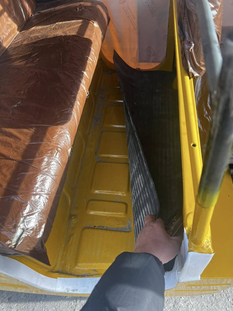 تكتك ١٩شهر الخامس اوراق مصبوغه عام لجماليه معمره  ع أيدي مال جناي  محرك مكفول من تنقيص وتبخير تكتك احلى من صور  تخم تاير جديد جادر جديد سعره ٥وربع وبيه مجال شراي تصل ***********خاص مغلق مكان آمن الداخلي
