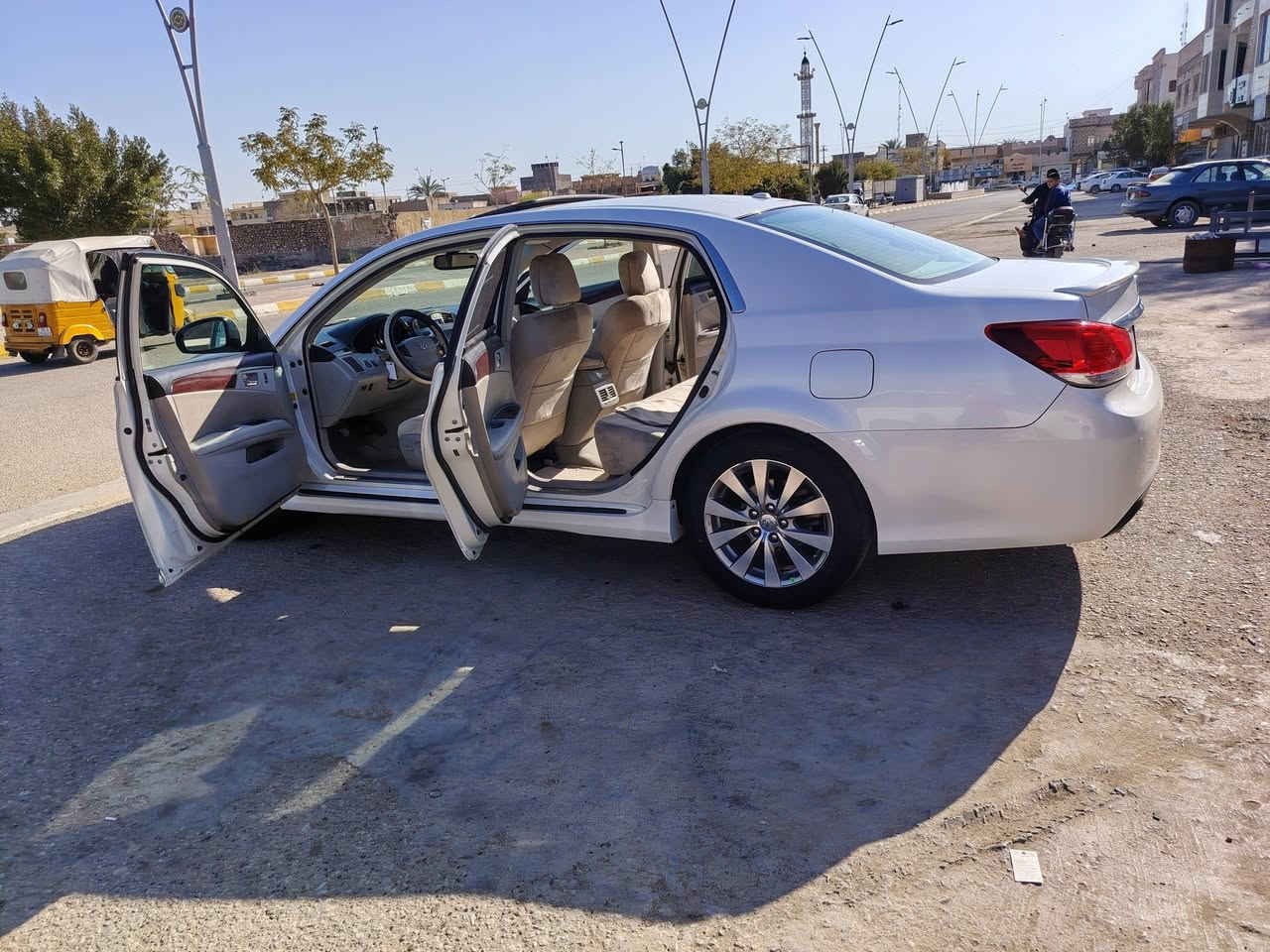 -افلون وارد امريكي كلين
اخوان مكلف بالنشر اتصل على الرقم تحياتي لجميع
-فول مواصفات
موديل 2011 
-رقم بغداد 
-شاشه بلاديه كبيره 
-تخم تاير دلوب ياباني وسبير منازل 
-ترحيب 
-بصمات عدد ٢ 🔑
-سلايث 
-لايت زنون بلادي وهوه يعير نفسه ويه توازن السياره 
-برده خلفيه + بردات البوب الخلفي 
-بصمات للبوب٤ + بصمه التشغيل
-تبريد ثلج +تدفئه وتبريد للكشنات
السعر / دفترين وعشرين / 22/000
رقم الهاتف ***********
مكان السياره الانبار هيت
