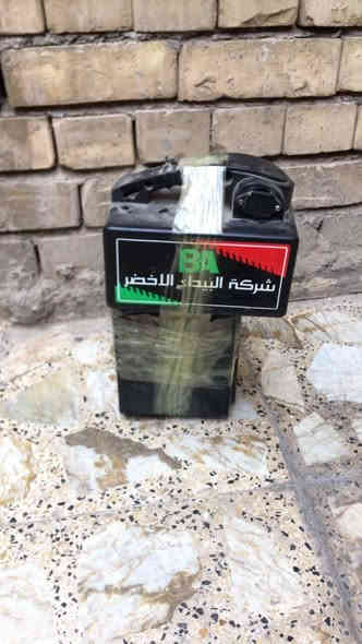 بطاريات ٤ جدد شحنه وحده
للبيع ١٠٠ الف مكان الحسينية 
***********
