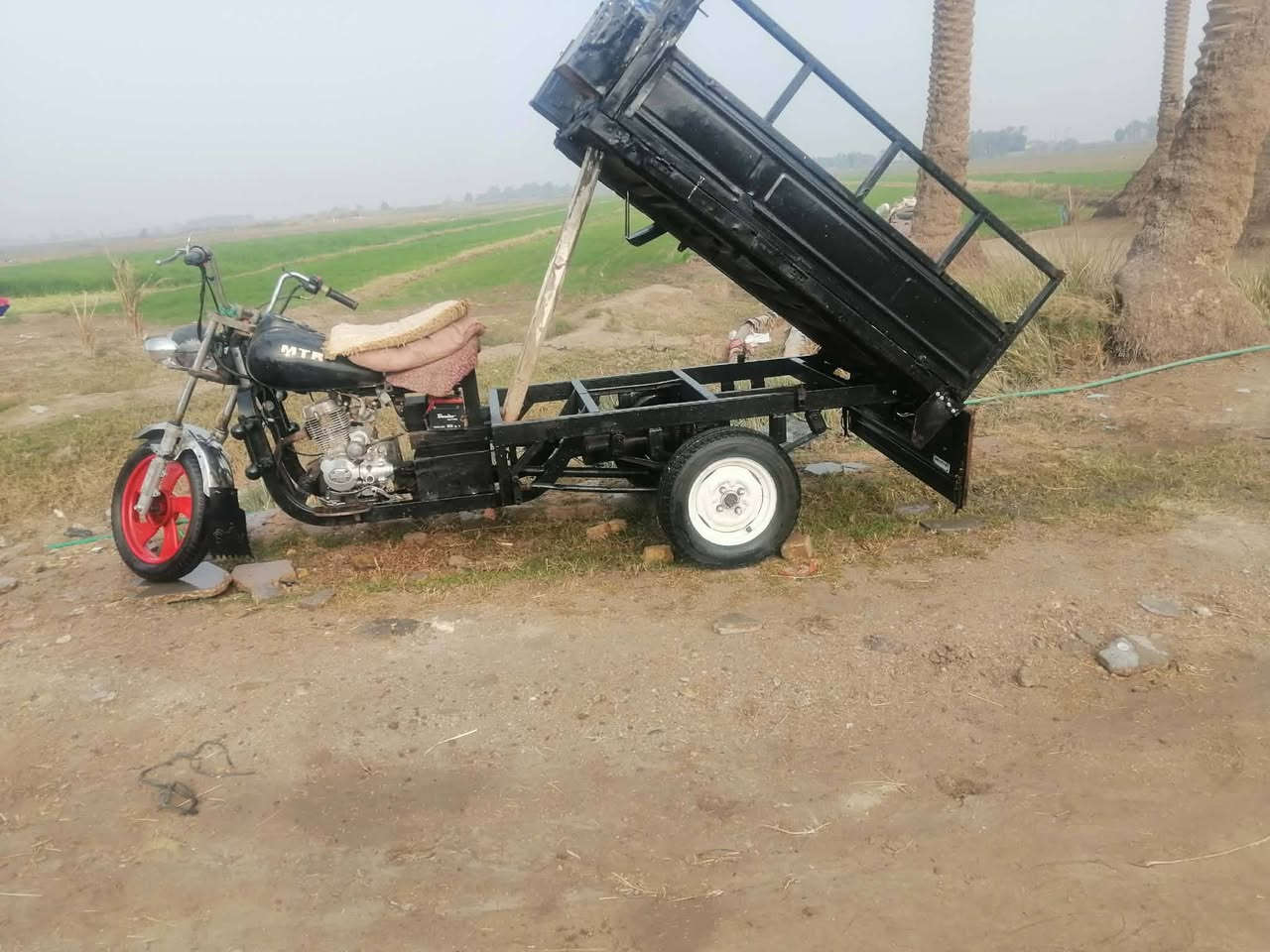 سلام عليكم ورحمة الله وبركاته ستوته لبيع امتيار كلك مكفوله من سرقه عشاري مديل 14شاصي مكفول كهربايات كله شغاله سعر 550وبيه مجال لطيبين مكان غماس رقم ***********
