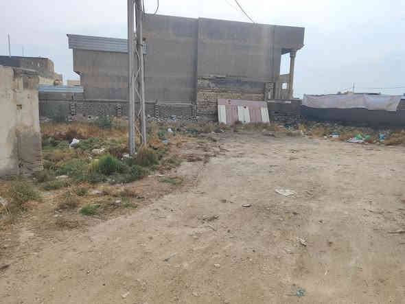 السلام عليكم قطعه للبيع بالبكرلي العبوديه مقابيل المنتزه بشارع القضاة  قرب موقع مميز ومرتب 

 كافة الخدمات  شارعها 10 متر طابو صرف 133 متر 

مع 255 متر طابو زراعي سند 25 لنفس الشخص تنباع كلها 

وتنباع الطابو الصرف وحدها 
 السعر المطلوب للقطعه  كلها الطابو الصرف والزراعي 225 مليون وبي مجال 
للاستفسار مراجعة مكتب عقارات البقيع الكائن في نهاية شارع الطوارئ

او الاتصال على الرقم *********** حسين المعموري
