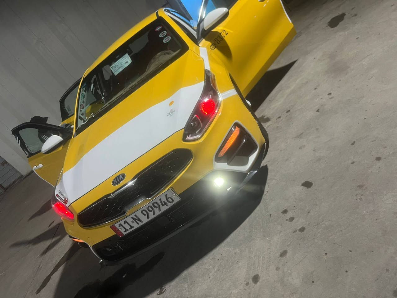 سلام عليكم ورحمة الله وبركاته
فورتي 2019

سيارة جاهزه مجهزه بدون اي نواقص 

سيارة فول مواصفات ما عده البصمه ولفتحه سقف 

صدر امامي خلفي جديد 

تاير تخم جديد 

السعر 130 وبيها مجال قليل حك الجيه 

رقم الهاتف 
***********

رجأن لحد يكسر بحلال الناس 

السياره مكانها بغداد ابو غريب خان ضاري
