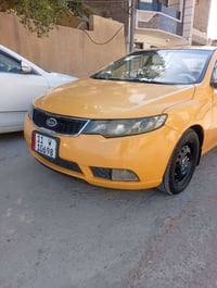 سيراتو خليجي موديل 12 بيهه طختين فقط وحده بلبنيد وحده بل جاملغ الامامي...