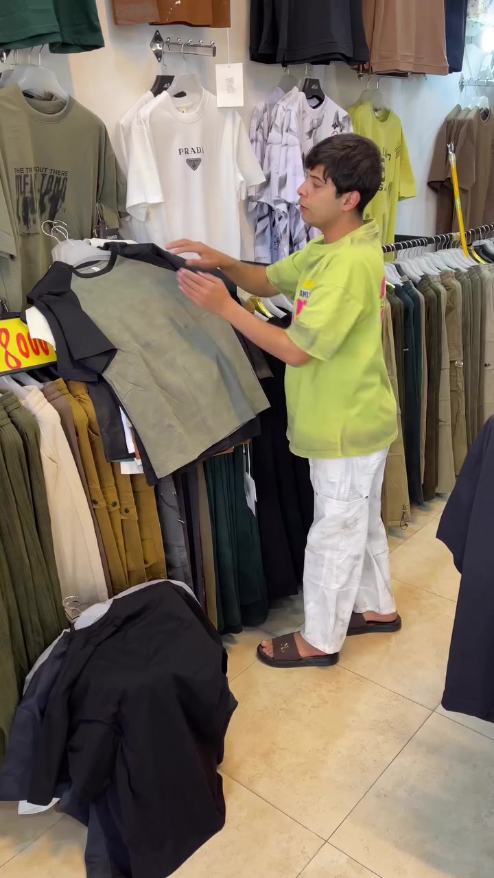 الله يدومك يارخص😅🔥//قطعتين بجامه وبدي 15الف فقط
عنوان//#ناصريه سومر مجاور صيدليه ابن سينا قرب عمارت ماجد


**إذا كنت صاحب هذا الإعلان وتريد حذفه لأي سبب، رجاءا أرسل رسالة إلى الدعم الفني**