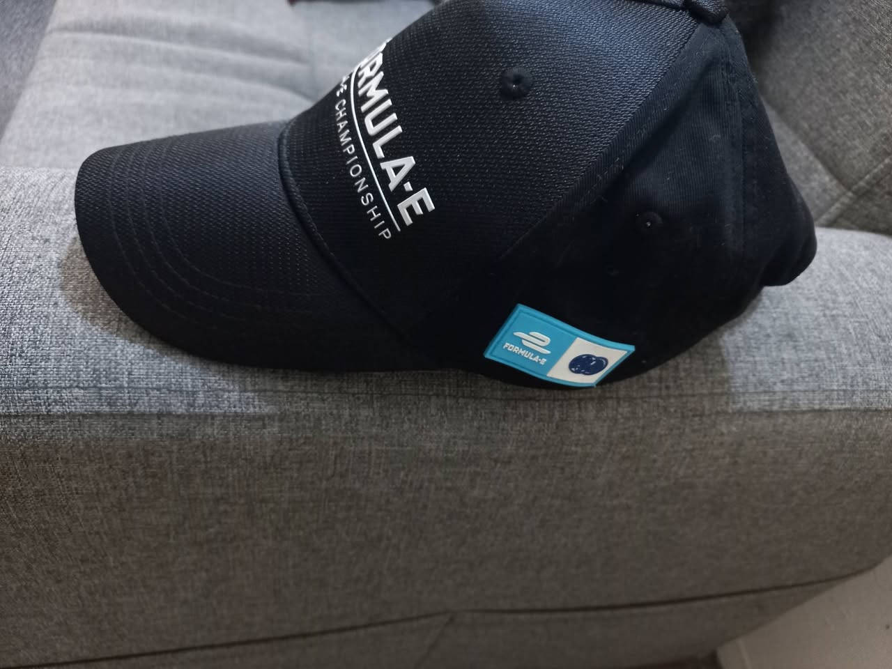 1.formula_e 10 000
2.codor          15 000
3.bitumar_canada 
10 000
4.OGIO    10 000


**إذا كنت صاحب هذا الإعلان وتريد حذفه لأي سبب، رجاءا أرسل رسالة إلى الدعم الفني**