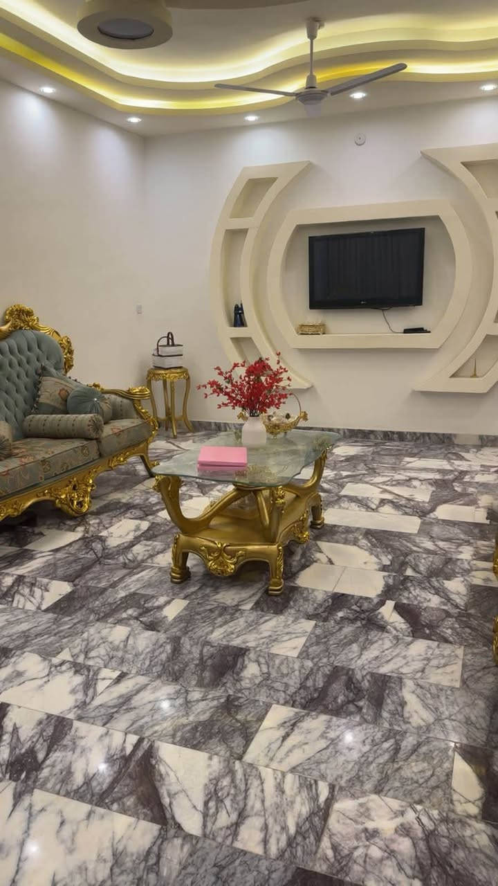 بيت 300 م للبيع
بيت 300 م طابقين  بناء درجة اولى يحتوي على
اربع غرف نوم كبيرة 
مطبخ كبير
صالة ضيوف كبيره
هول كبير
كراج واسع
حديقتين 
ثلاث حمامات
بالاضافة الى منور داخلي وخارجي
سند طابو صرف ع طابو المحمودية
موقع مرتب وهادئ كامل خدمات من ماء كهرباء 
عنوان البيت: المحمودية حي البتول
تفاصيل واستفسار اتصال او مراسلة الصفحة
صور البيت ع خاص
***********
