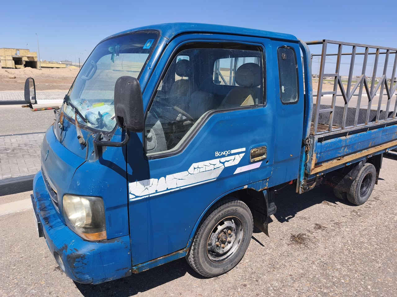 كيا بنكو 2001 شاثي مكفول نضيف محرك كير نضيفات رقم بصره انكليزي سعر 55 وبيها مجال عنوان بصره كرمة علي *********** ففط اتصال مامتواجد على الفيس
