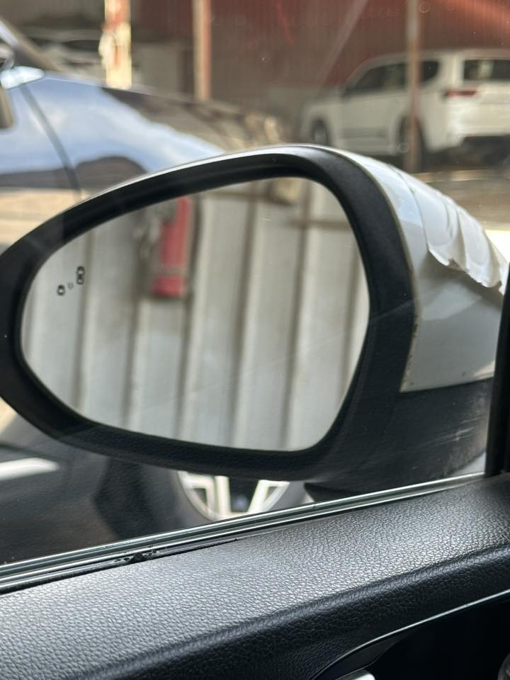 السلام عليكم للبيع او مراوس k5 امريكي قطعه تبديل مواصفات معروفه شاشه بصمه رادارات وال اخ للاستفسار 
مكانها سماوه مركز 
  ***********
