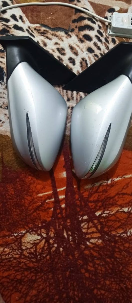 السلام عليكم 
مرايات سوناتا من 11 الى 14 اشاير ام الماطور تطبك كلش نضيفات 
سعرهن 80 الف مكاني كربلاء
***********
