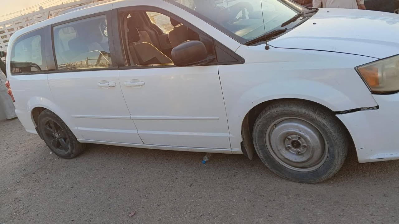 دوج كرفان ٢٠١٣ أجره مصبوغة عام كير مكينه صدر جديد مع الوصل سياره كامله ماعد الباور استيرن السعر ١٠٥
دوج كرفان ٢٠١٣ أجره مصبوغة عام كير مكينه صدر جديد مع الوصل سياره كامله ماعد الباور استيرن السعر ١٠٥ *********** بيها مجال
