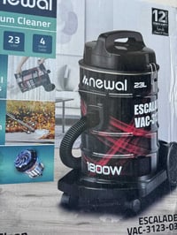 مكنسة كهربائية • جديدة • غير مستعملة