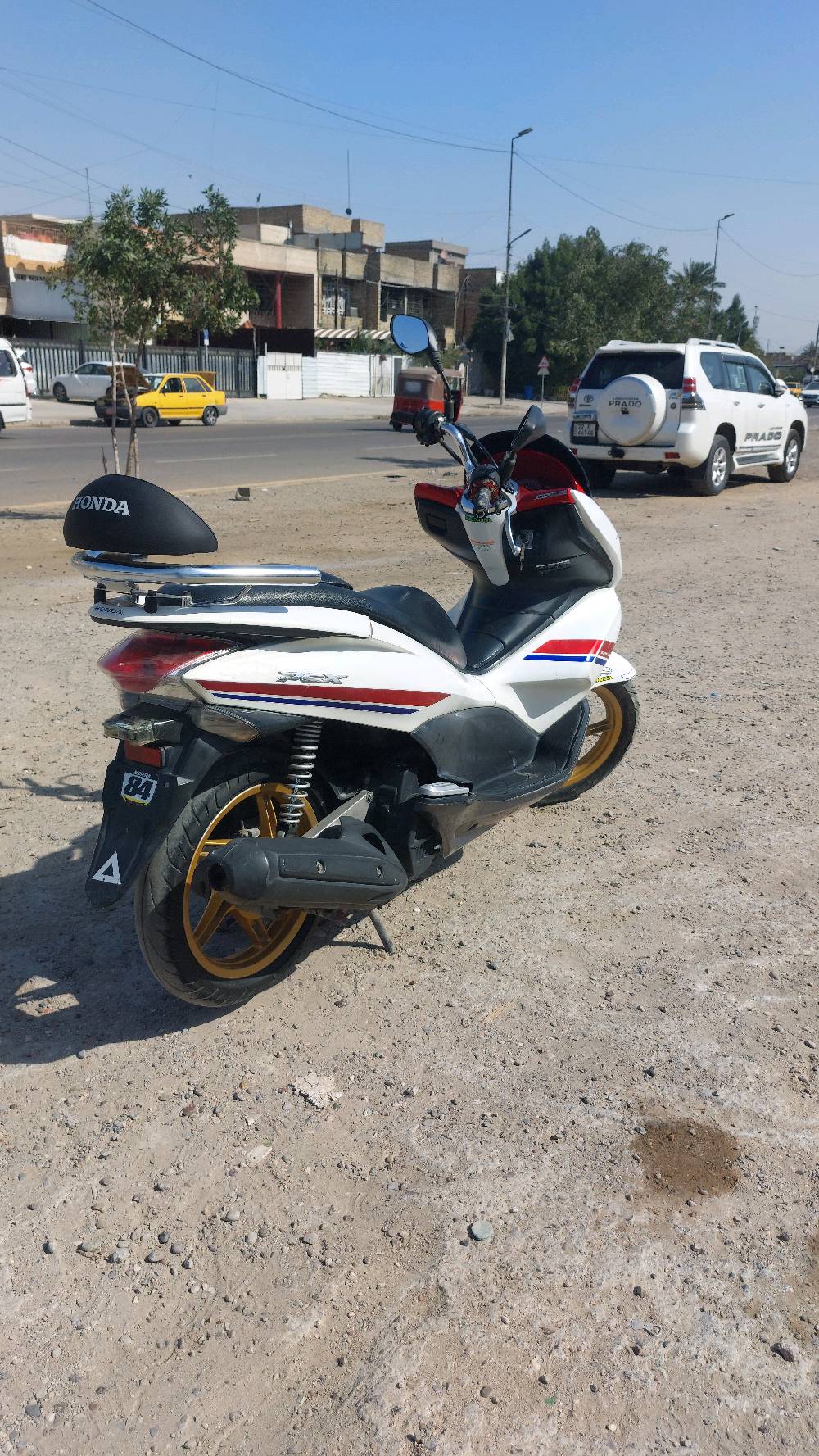 دراجه pcxجيل الاول  الدراجه  ياباني كفرات ابلاديهه رمبه موديل 2016
حساسات كلها شغالة حساس ازدحام 

أوراق كاملة 

دراجه كامله أستان كهربائي   لا تبخير. ولاتنقيص الدراجه مكينه لوك استخدام عادي  احلا من الصور دراجة مال جناي كلشي بلادي بيها العنوان 

( بغداد الشعب ) 

السعر ( مليون و 600 ) 

وبيه مجال الاتصل

*********** 