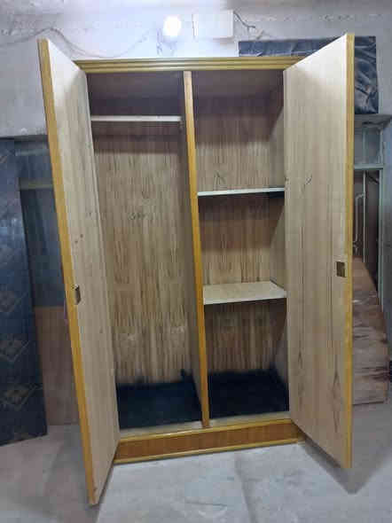 يالله 
كنتور ابول2 باب  تسكام  درجة اولئ 
صاج داخل وخارج 5ملم ثقيل 
الضهر جرجوبة براغي  
ستخدام قليل جدا  

الكنتور اخو الجديد   
العرض 120 
الارتفاع 220 

السعر 190   

العنوان حلة ناحية ابو غرق عامود165 
شارع الامام مدخل فرع سيد  رسول 
***********

يوجد خدمة توصيل  بكروه
