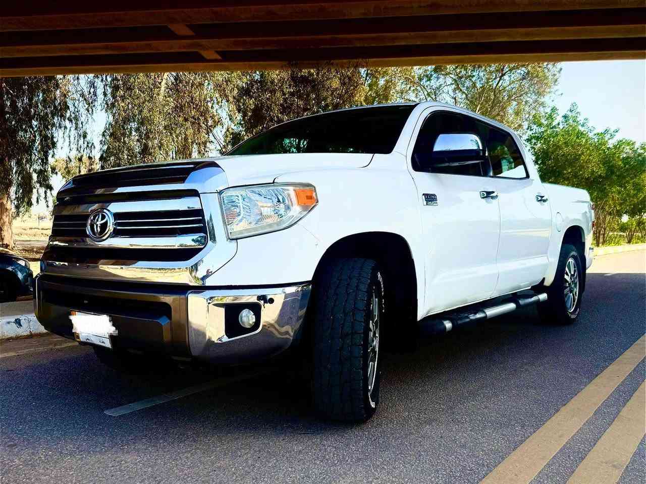 مكفول 2017 فول 
السعر 260 $
***********
