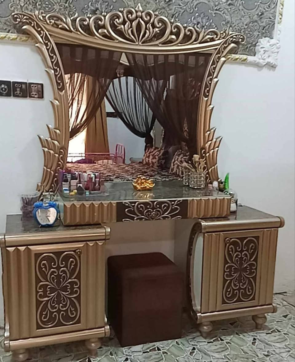 غرفة تركيه للبيع باب اول حريم السلطان (ملكي) سبب البيع حولت الغير بيت ومساحة غرفه البناء مال البيت الجديد صغيره ومضيعه شوفتها هيج فخامة غرف تريد مساحة مكاني الصويره معروضه 900 الف وبيها مجال وتعرفون اسعار هيج غرف ميحتاج احجي بيش اخذتها
***********
غرفة تركيه للبيع باب اول حريم السلطان (ملكي) سبب البيع حولت الغير بيت ومساحة غرفه البناء مال البيت الجديد صغيره ومضيعه شوفتها هيج فخامة غرف تريد مساحة مكاني الصويره معروضه 900 الف وبيها مجال وتعرفون اسعار هيج غرف ميحتاج احجي بيش اخذتها
