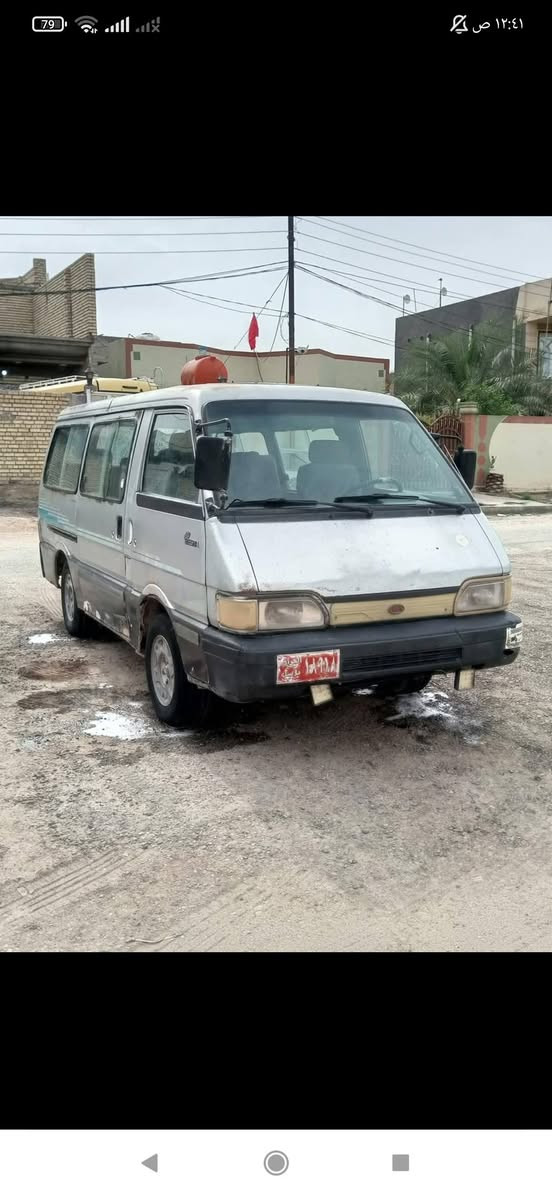 السلام عليكم ورحمت الله وبركاته سياره للبيع 22ورقه وبيها مجال  كير نمره اثانيه تفلت مكينه مجفته وبم مجفت  بديت الدوم  وخليله دهن وكاله استاركو   وباتريها صارلي شهر من اخذته   الجديد المربع 110 انبير اسويلك وكاله بيه   مكاني الشوملي رقم موبايلي  ***********
