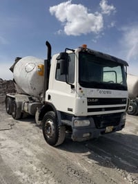 داف موديل ٢٠٠٢كير مكينه شرت جدر ٨متر حيل نضيف سياره جاهز من شخل سعر ٢١...