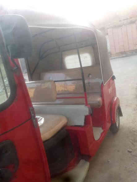 تكتك للبيع موديل 18للستفسارتصل ***********
