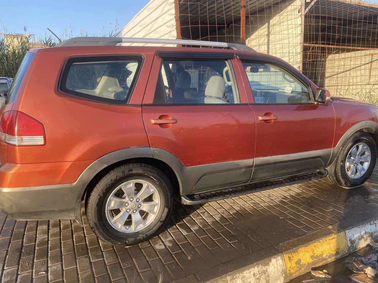 ‏سيارة مهافي  موديل 2009 وارد أمريكي حادث بنيد جاملغ بالإضافة إلى ثلاث قطع صبغ بدون حادث￼ مكان السيارة في الكوت رقم بغداد دولي ￼ السعر 107 وبيها مجال ￼.  الاتصال على الرقم *********** غير متواجد على الفيس ￼￼
