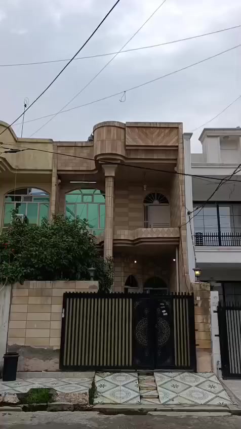 * ‏بیــت لــلایجار
🌍 الموقع : اربیل - حي 94زانکو- قرب مستشفي زاكو.
- المساحة:100م.
- للاستفسار والاتصال: *********** 

-------
