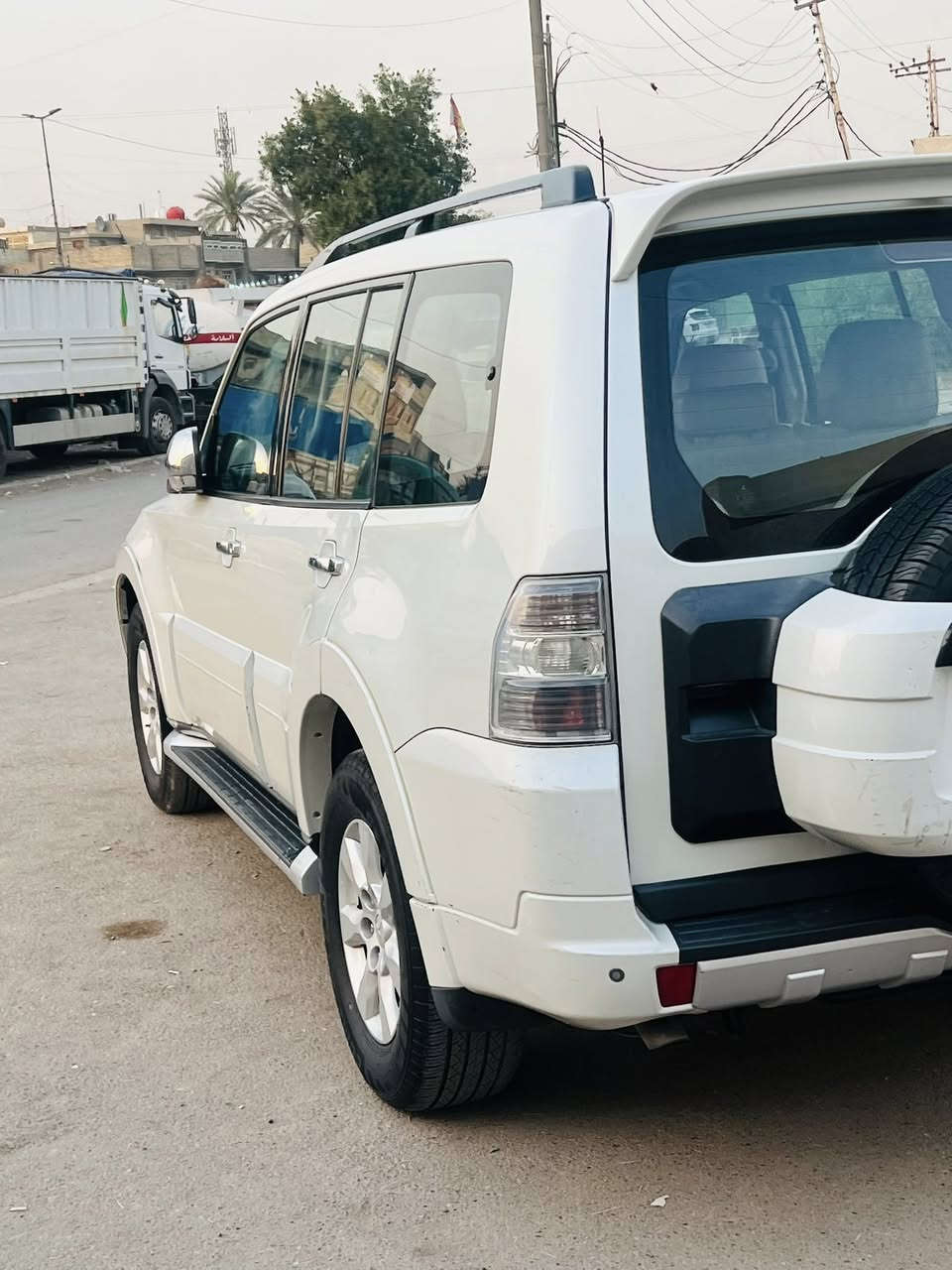 السلام عليكم 
سياره باجيرو حبتور 
مديل 2010
مكينه 3/500
سياره معروف مواصفاتهه 
فول مواصفات 1/1
سياره مكفوله كفاله عامه من الصبغ والبارد 
فقط قبق المكينه مفتوح 
سياره ما متعوبه 
السعر الاستفسار رقم الهاتف *********** فقط متواجد على الواساب
