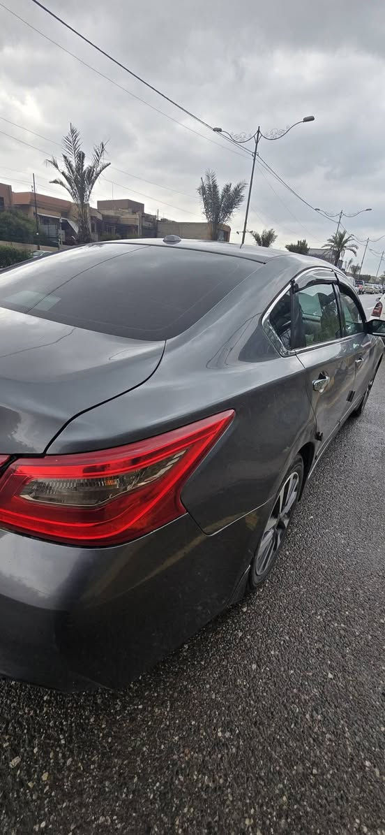 نيسان التيما2016 sv
رقم دهوك تحويل مباشربأسمي
المواصفات:
1- فول تحكم ستيرن
2- تشغيل عن بعد
3- أشارة بالمراية
4- بصمة تشغيل 
5- بصمة أبواب 
6- بصمة صندوگ
7- تحديد مسار 
8- رادار جانبي (نقطة عمياء)
9- أوتو هولد
10- كرسي السايق كهرباء
11- محرك ٢٥٠٠ ٤ سلندر
12- شاشة دشبول لعرض الأعطال والتحكم
13- ويل 17 بلادي 
13- منفذين USB- AUX -طاقة   12 V- بلوتوث
14- السيارة ماشيه 92ميل 
15- مثبت سرعة ذكي
16- تخم تاير جديد
ضرر امريكا : بوند صبغ فقط 

🛑🛑 السعر : 115 🛑🛑
مكان السياره  الموصل حي الزهور 
📞 *********** موصل, نينوى
