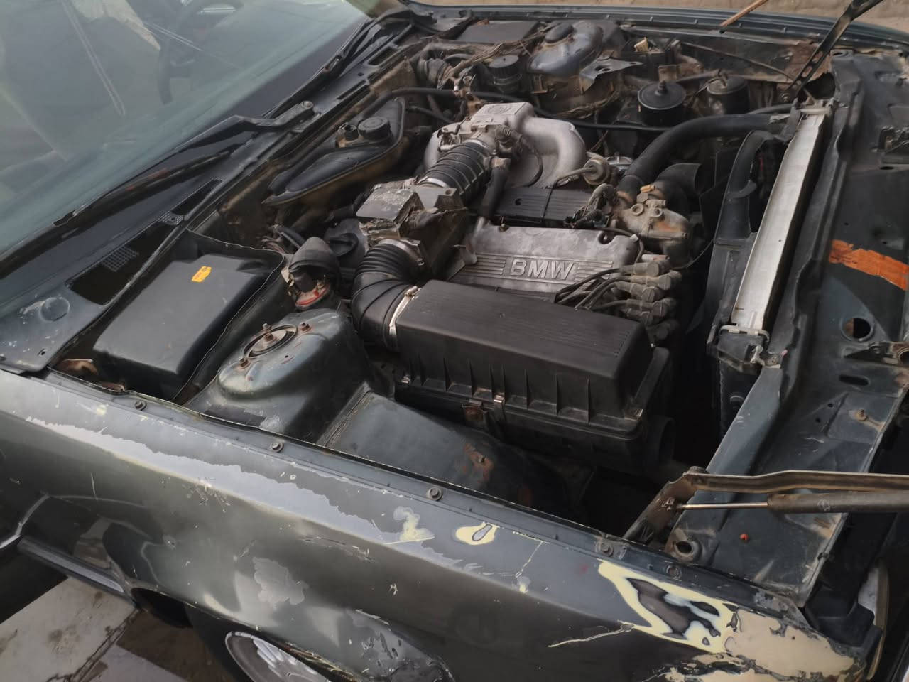 السلام عليكم بي ام 735 مكينة قبل خمس اشهر شادها وتخم تاير وباتري جديد قبل أيام شديتهن كهربائيات لايت ابيض زنون والكشر كدامكم علما راعيها ما اندله واكفلها سرقه وعشائر راعيها بالنجف موجود تكدر تعرفه عن طريق السنوية وابيعلك كوم حديد السعر على الرقم ***********
غير متواجد على الفيس
