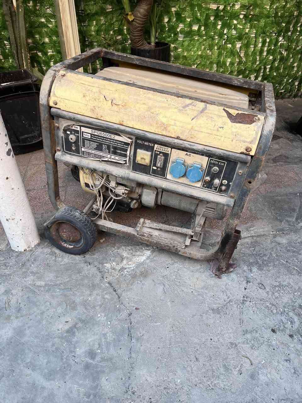 كمبريسر صبغ كامل ومولد٥ كيفي شغالات للبيع اللستفسار ***********
