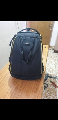 جنطة كاميرا • نيكون • نضيفه